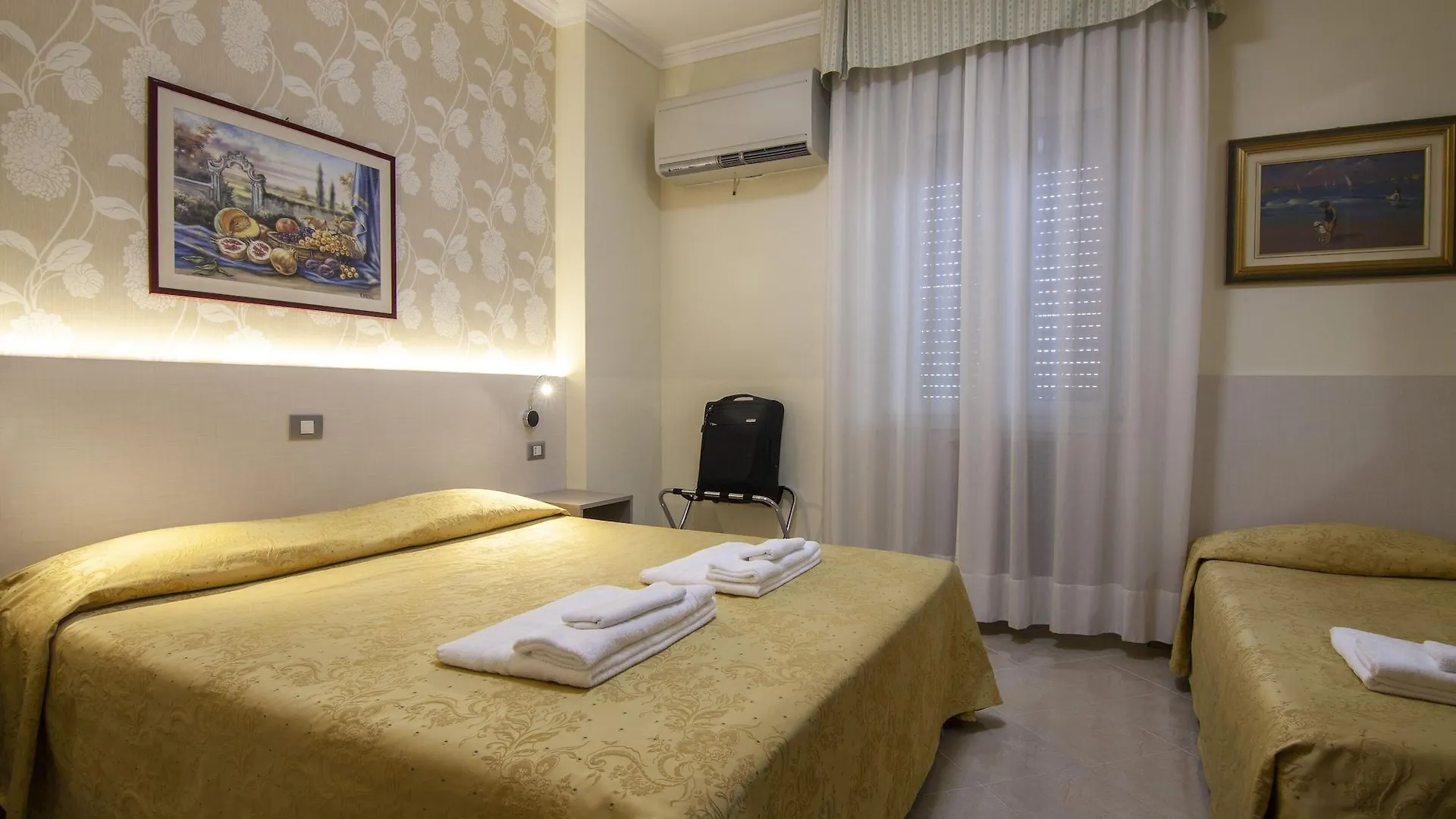 Hotel Dei Fiori Milano İtalya