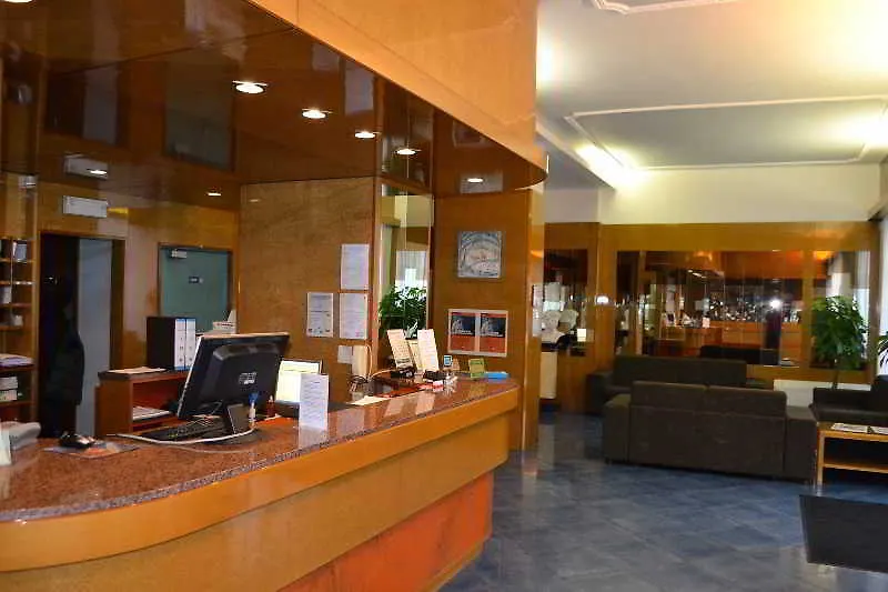 Hotel Dei Fiori Milano 3*,