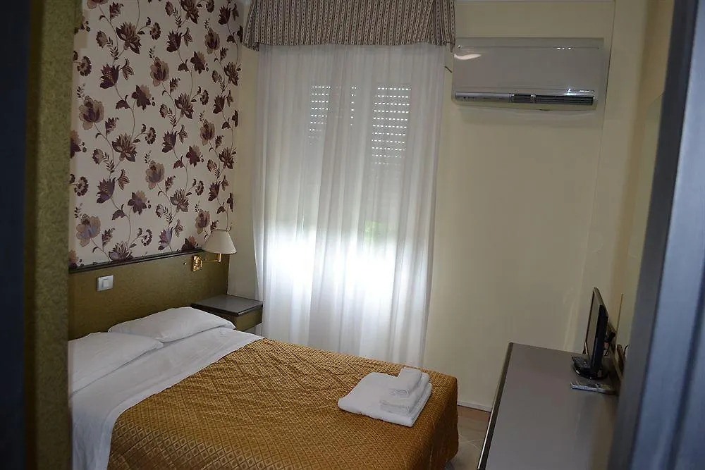 ***  Hotel Dei Fiori Milano İtalya